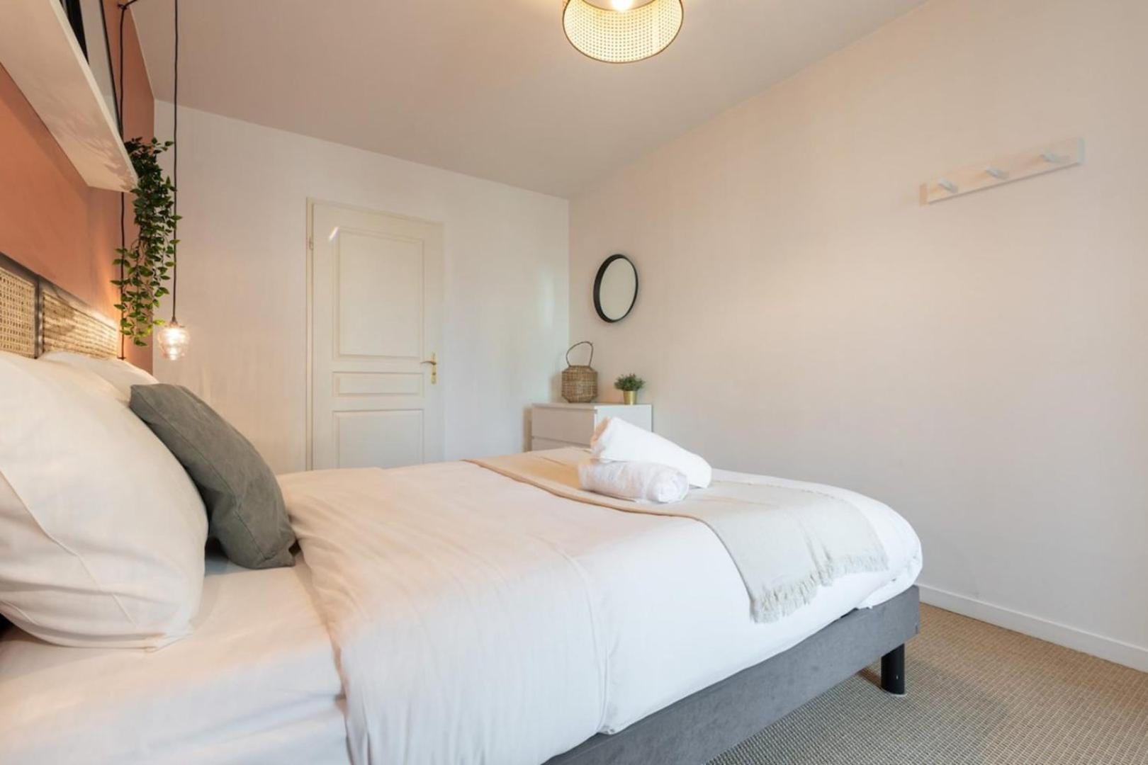 Euratechnologies - Bright Apartment With Parking Лилль Экстерьер фото